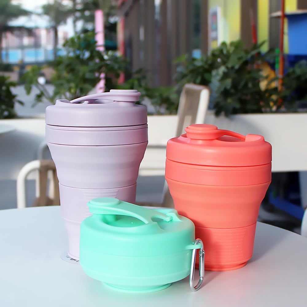 Silicone Coffee Cup with Straw lid Collapsible Cups for Traveling 20oz Lightweight Folding Water Mug for Picnic Hicking Camping Climbing