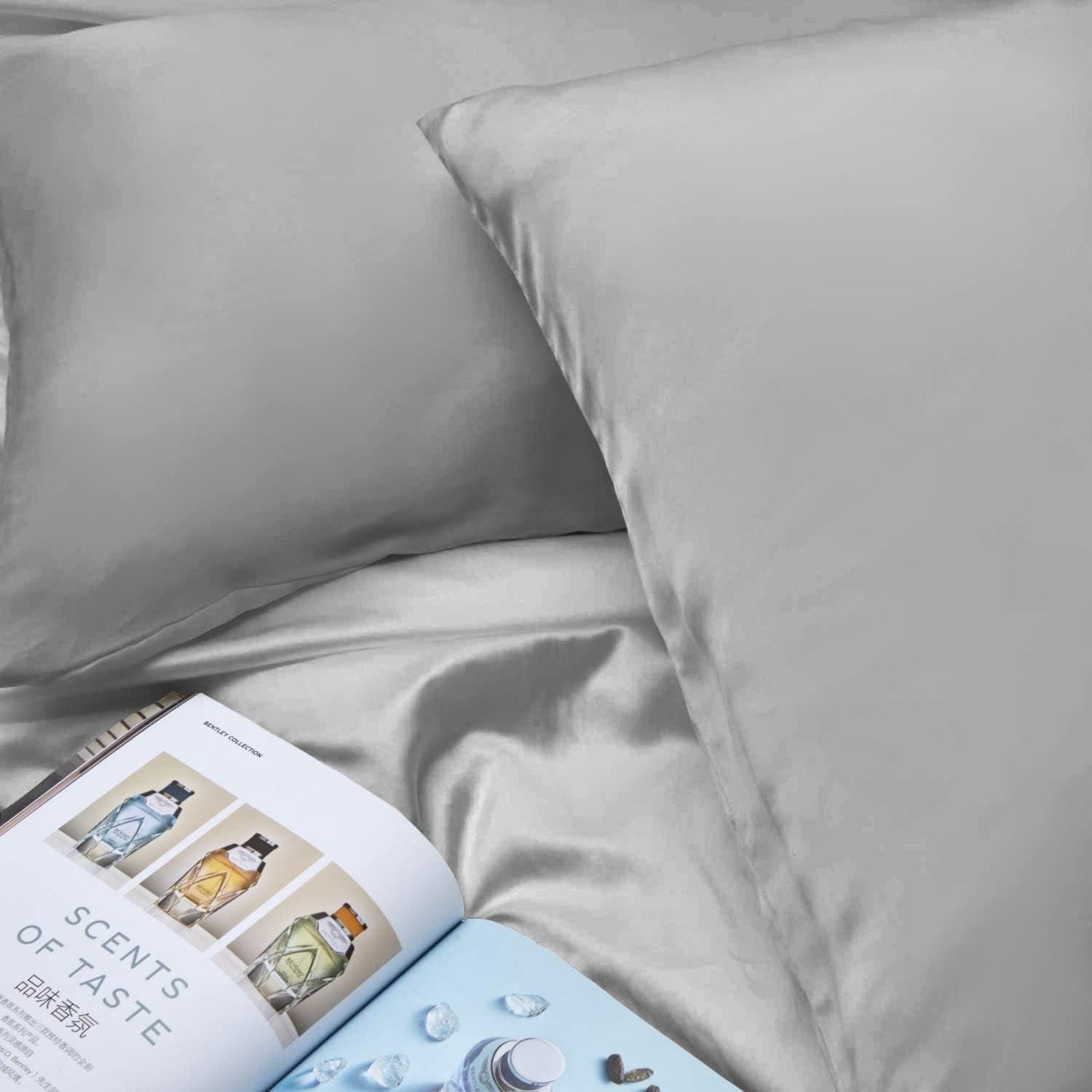 INSSL Silk Pillowcase for Women, Mulberry Silk Pillowcase for Hair and Skin and Stay Comfortable and Breathable During Sleep (Queen, Grey)