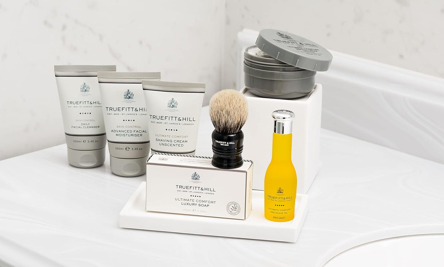 Truefitt & Hill Luxury Aftershave Balm - Ultimate Comfort - Premium Soothing Moisturizer with Aloe Vera Extract - Ideal for Sensitive Skin, Razor Burn Relief, and a Silky Smooth Finish - 3.38 oz.