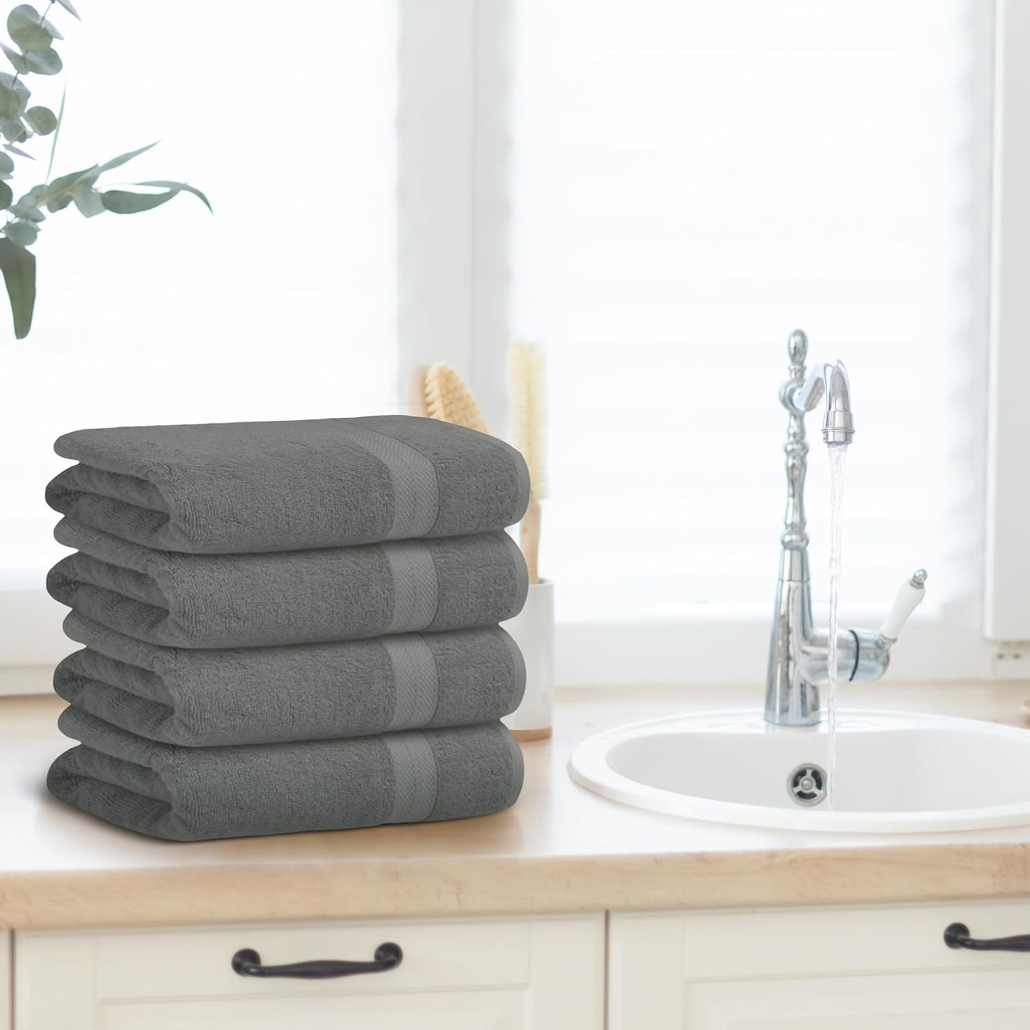 Avalon Towels Grey Bath Towels Set of 4 pcs (27x54 inches), 100% Cotton Towel Absorbent and Quick Dry Grey Towels for Bathroom, Super Soft and Perfect for Daily Use