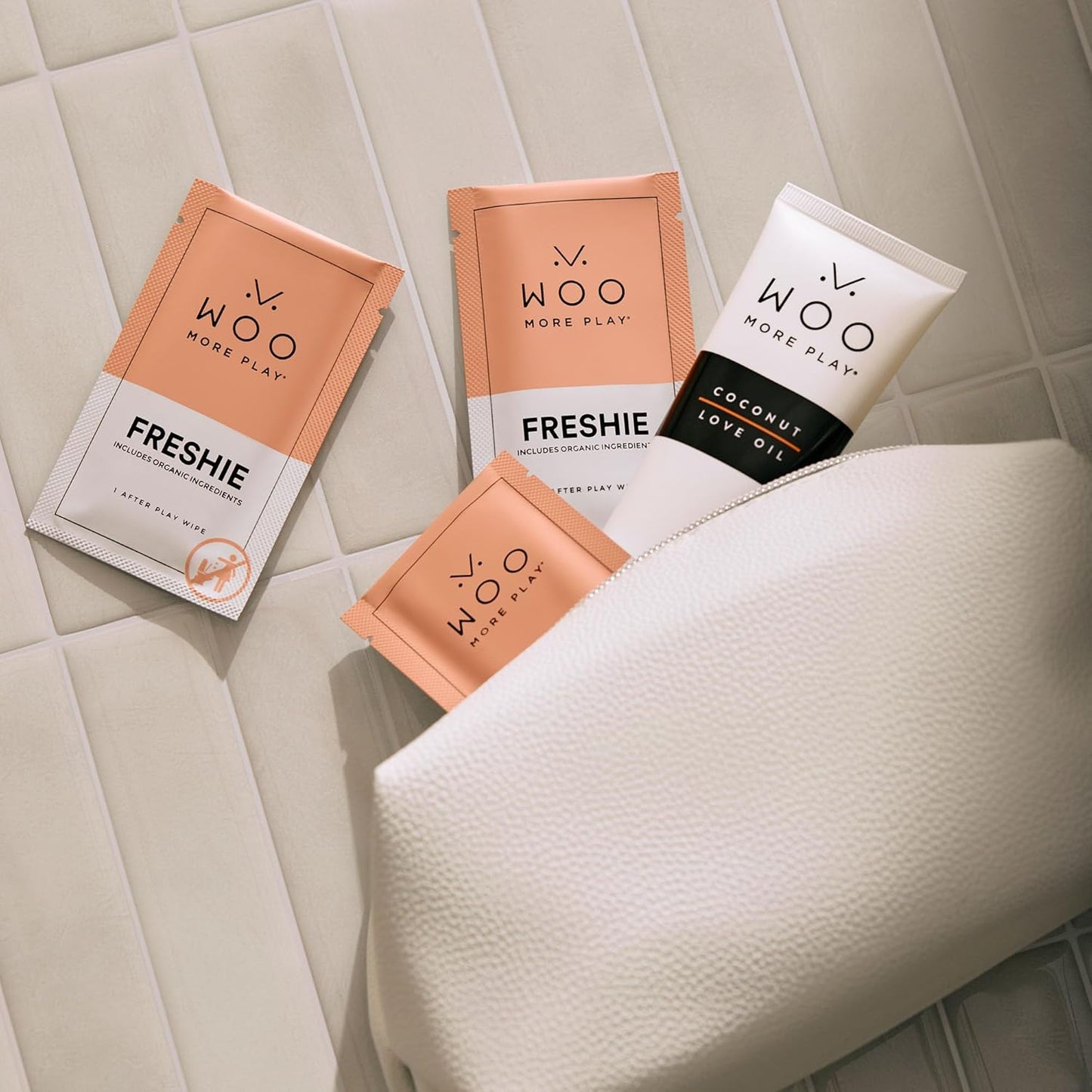 Woo More Play Freshies: All-Natural Feminine Intimacy Towelette Wipes with Coconut Oil and Aloe Vera, Promotes Feminine Health & Helps Alleviate Irritation - Vegan and Cruelty Free, 10ct