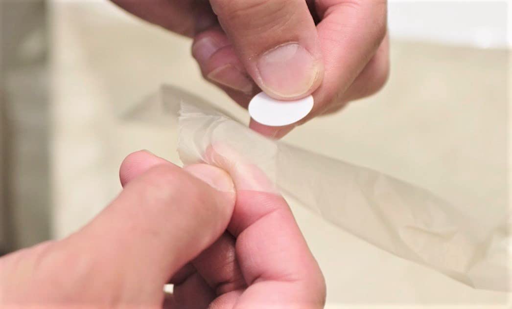 Disposable Beard Hair Catcher for Men - Sink Cover for Shaving & Trimming, Beard Bib Sub, Best Gifts for Men, Men's Grooming, Non-Stick Adhesives, Oxo-Biodegradable & Plant-Based Materials