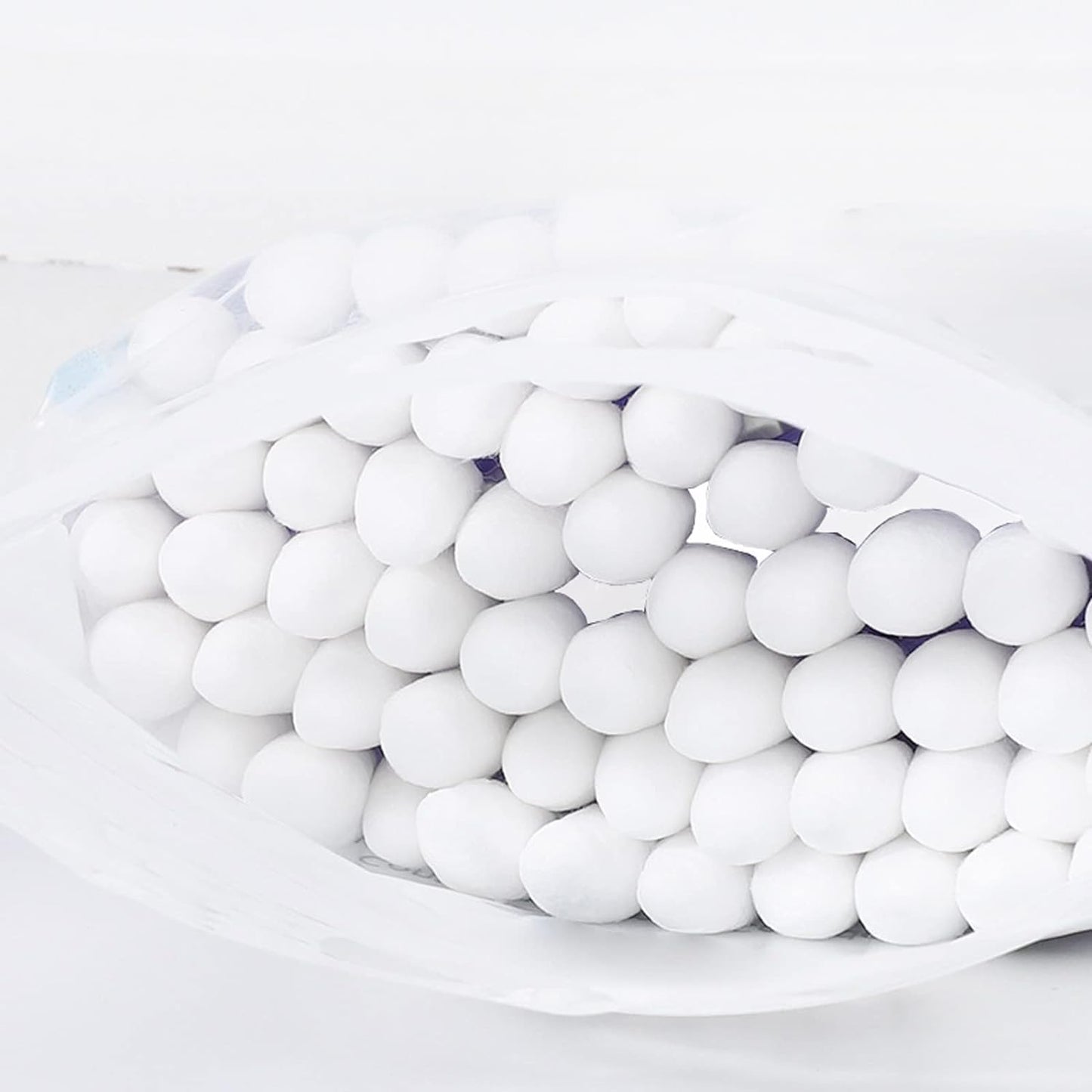 Paper Stick Thick Cotton Swabs with Precision and Flattened Tip 375pcs,Excellent Beauty Tools for Effective Makeup and Personal Care