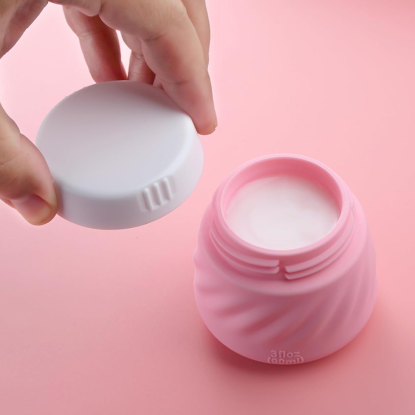 Gemice Silicone Cream Jars TSA Approved Travel Size Containers with Toiletry Bag, Wide Mouth Leak-proof Travel Accessories with Lid for Cosmetic Cream (4 Pack)