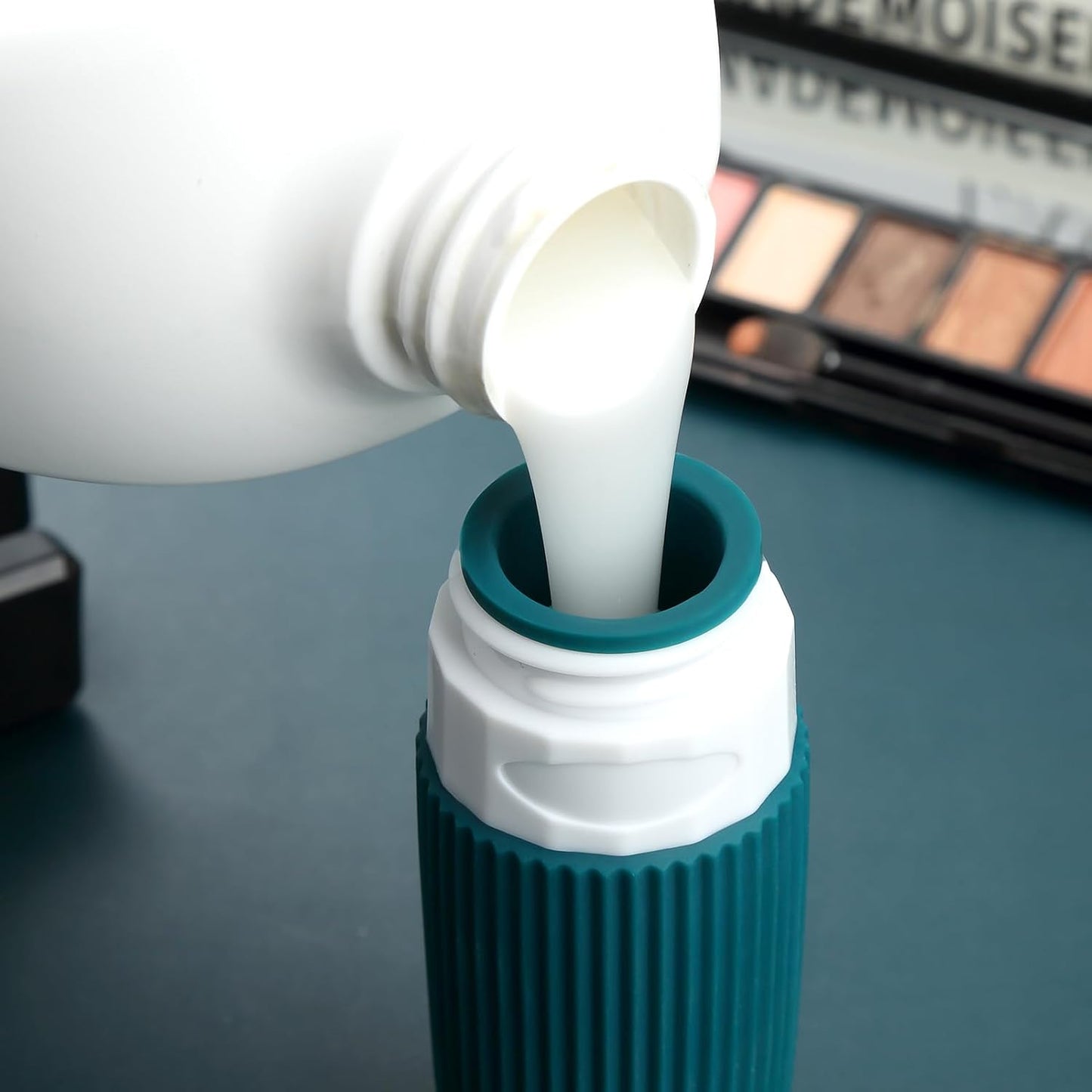 Travel Bottles for Toiletries, Tsa Approved 2oz Travel Bottles, BPA Free Leak Proof Travel Size Toiletry Containers, Refillable Travel Accessories with Toiletry Bag for Shampoo Liquid (4 Pack)