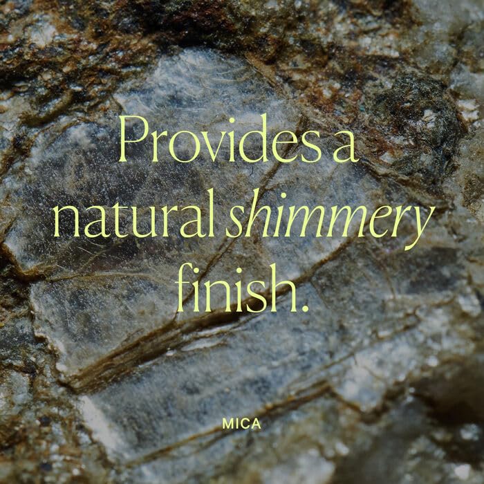 Well People Superpowder Bronzing Powder, Hydrating Baked Bronzing Powder For A Natural Glow, Semi-matte Finish, Vegan & Cruelty-free, Golden Hour