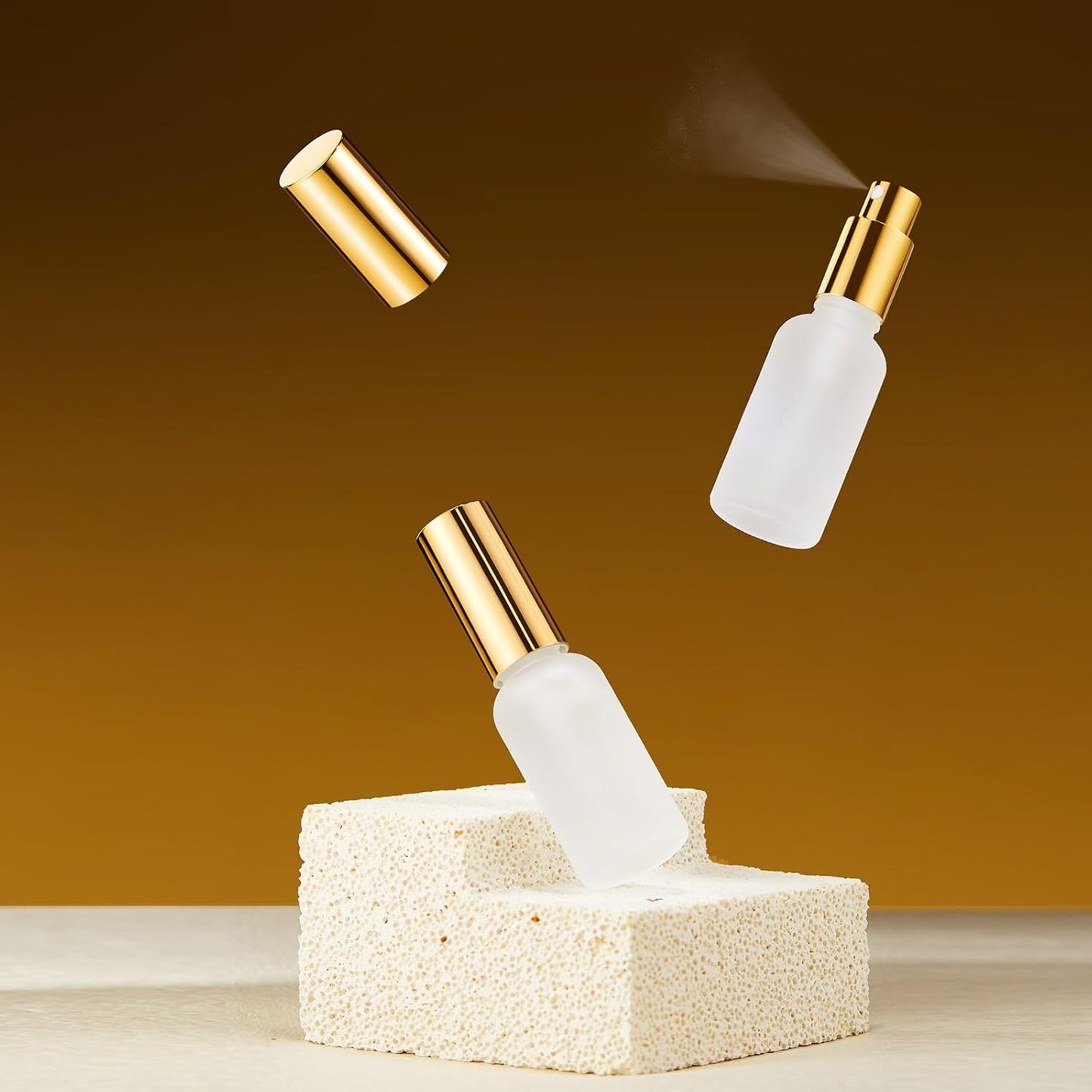 Roshtia 30 Pcs 1 oz/ 30 ml Gold Glass Spray Bottle Refillable Perfume Atomizer Clear Decorative Empty Bottles with Fine Mist Sprayer Pump for Face Body Travel