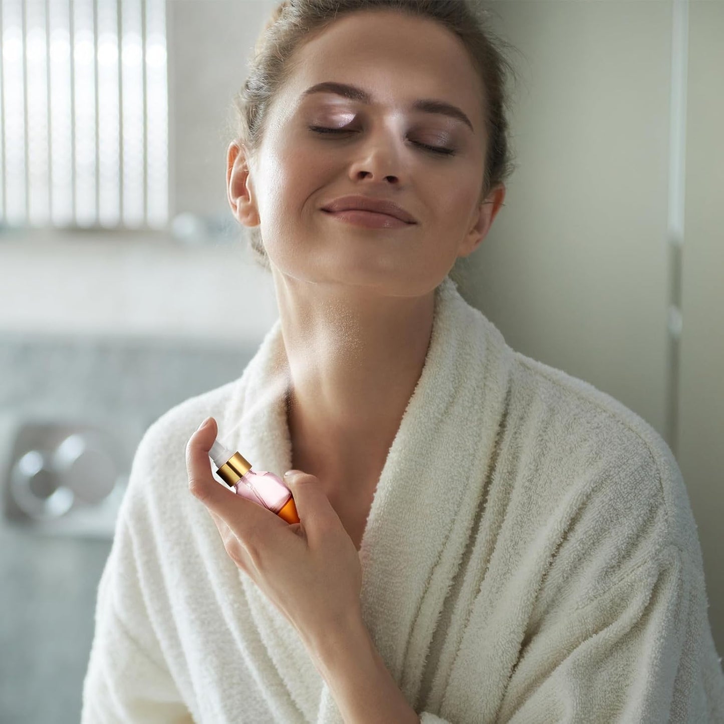 Maxcheck 50 Pieces 4oz Small Glass Spray Bottles for Essential Oil Empty Spray Mist Bottle Empty Fine Mist and Refillable Mister Refillable Liquid Containers for Perfumes, Cleaning(Pink, Gold)