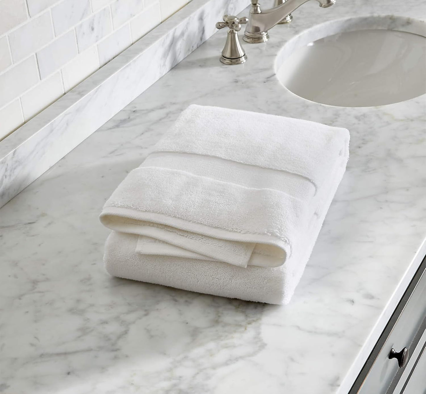 Delara 100% Organic Cotton Towels 650 GSM Plush Feather Touch Quick Dry Bath Towel, Pack of 3 GOTS Certified, Oeko-Tex Green Certified, Organic Cotton Bath Towel, 30"X58"