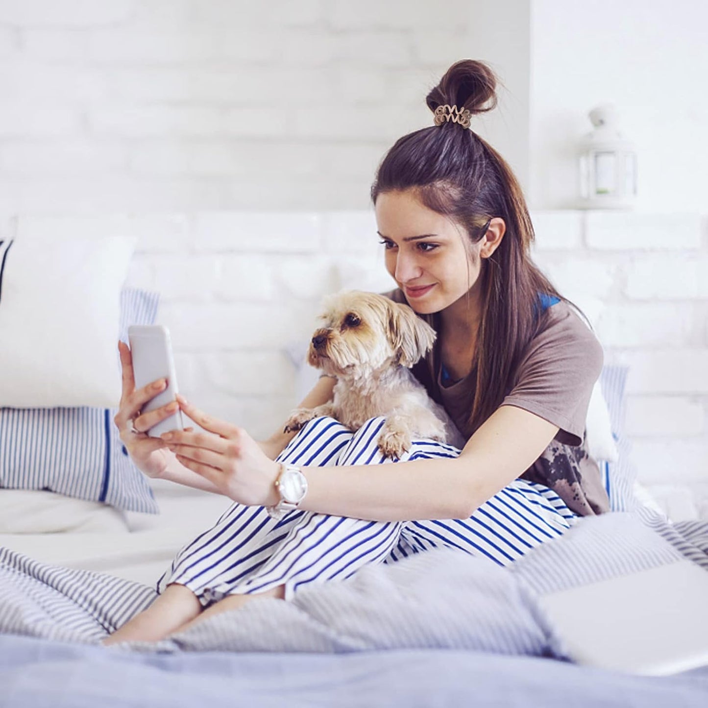 20Pcs Hair Elastics, No Crease Spiral Hair Ties Hair Bands MultiColor Waterproof Phone Cord Hair Scrunchies Hair Coils Accessories for Women Girls