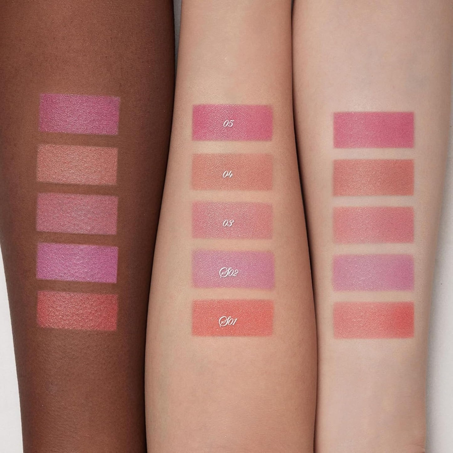 Flower Knows Shell's Jewel Silk Satin Embossed Blush,Berry Milk,Cool Pastel Berry Pink for Doll-Like Flush,Illuminating Shimmer,Vitamin E Hydrating Silky Powder Blush(02 Luna Pearl)