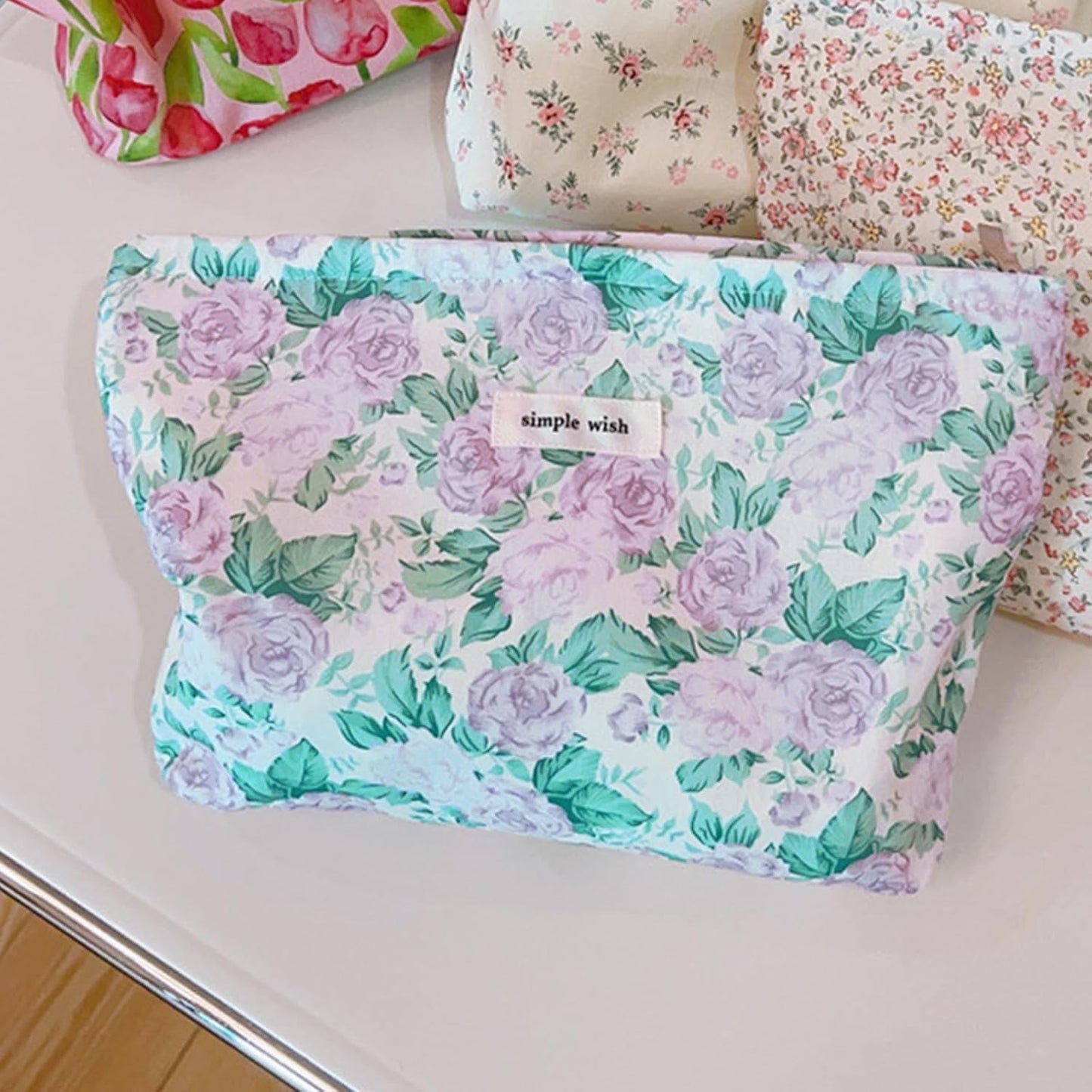 Wudygirl Makeup Bag Floral Cosmetic Bag Toiletry Bag for Women Large Capacity Makeup Pouch Canvas Pencil Pouch Cute Make up Organizer with Zipper (Light Purple Rose)