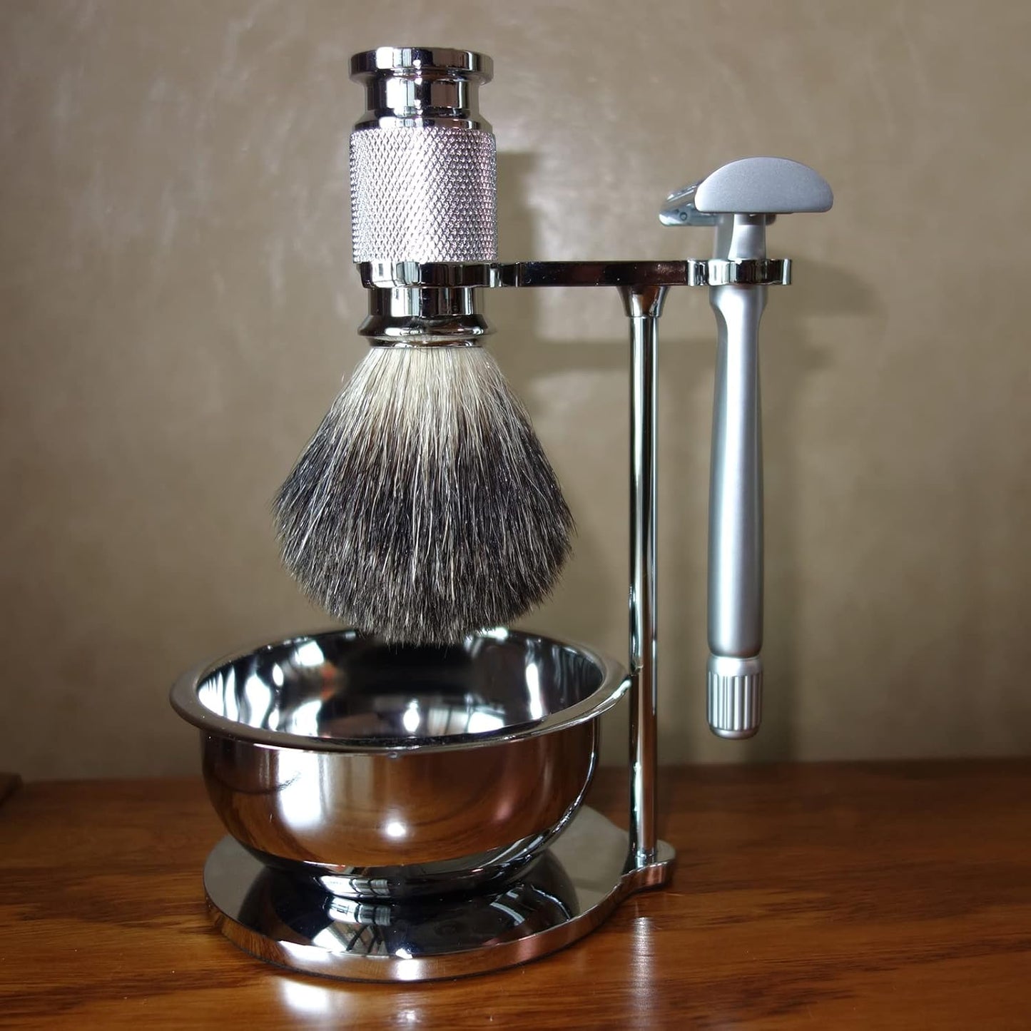 Men's Shave Kit,New Butterfly Open Design Double Edge Safety Razor,10 Razor Blade Refills,Soft Pure Badger Hair Brush,Shaving Stand and Lather Bowl,UniqueGift for Father Husband Boyfriend