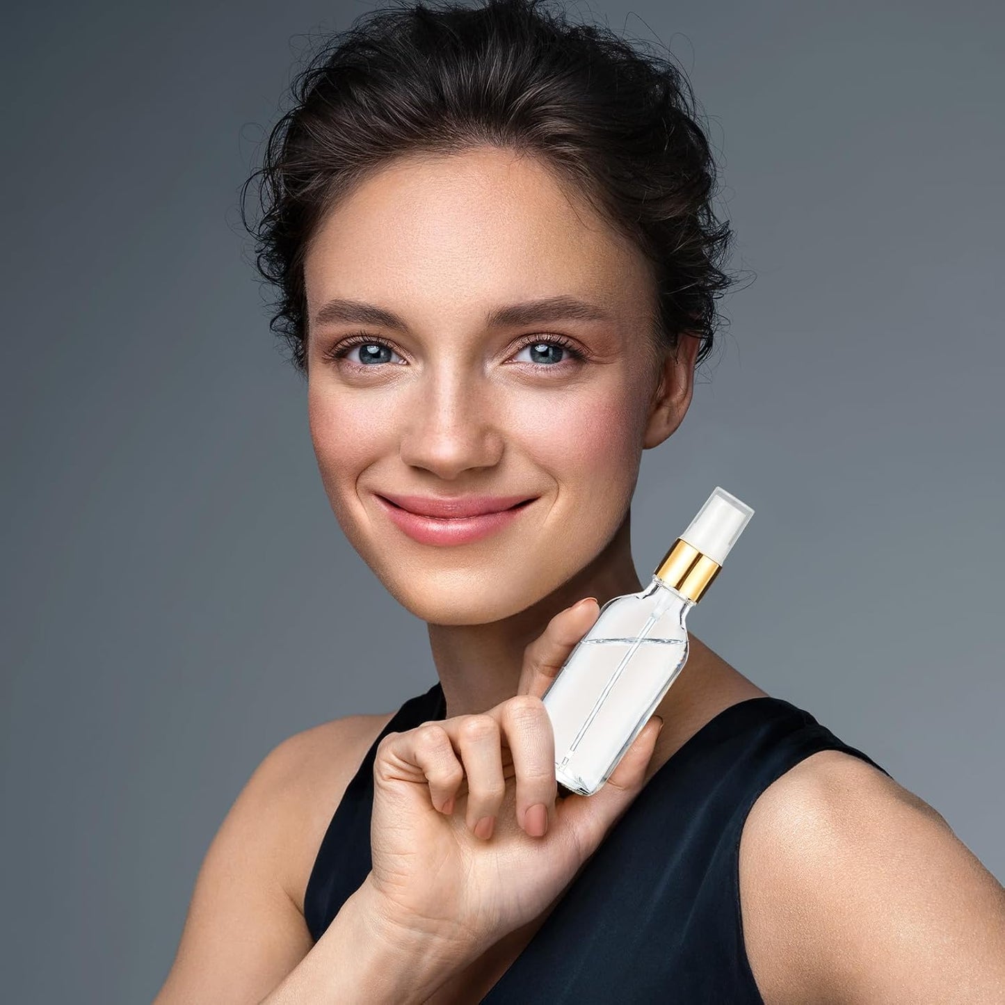 Roshtia 30 Pcs 2 oz/ 60 ml Clear Glass Spray Bottle Refillable Perfume Atomizer Clear Decorative Empty Bottles with Fine Mist Sprayer Pump for Face Body Travel