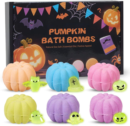 Halloween Bath Bombs for Kids Pumpkin Bath Bombs with Halloween Luminous Mini Resin Toys Inside Halloween Toys Halloween Treat Bags Gifts Kids Skin Care Bathbombs
