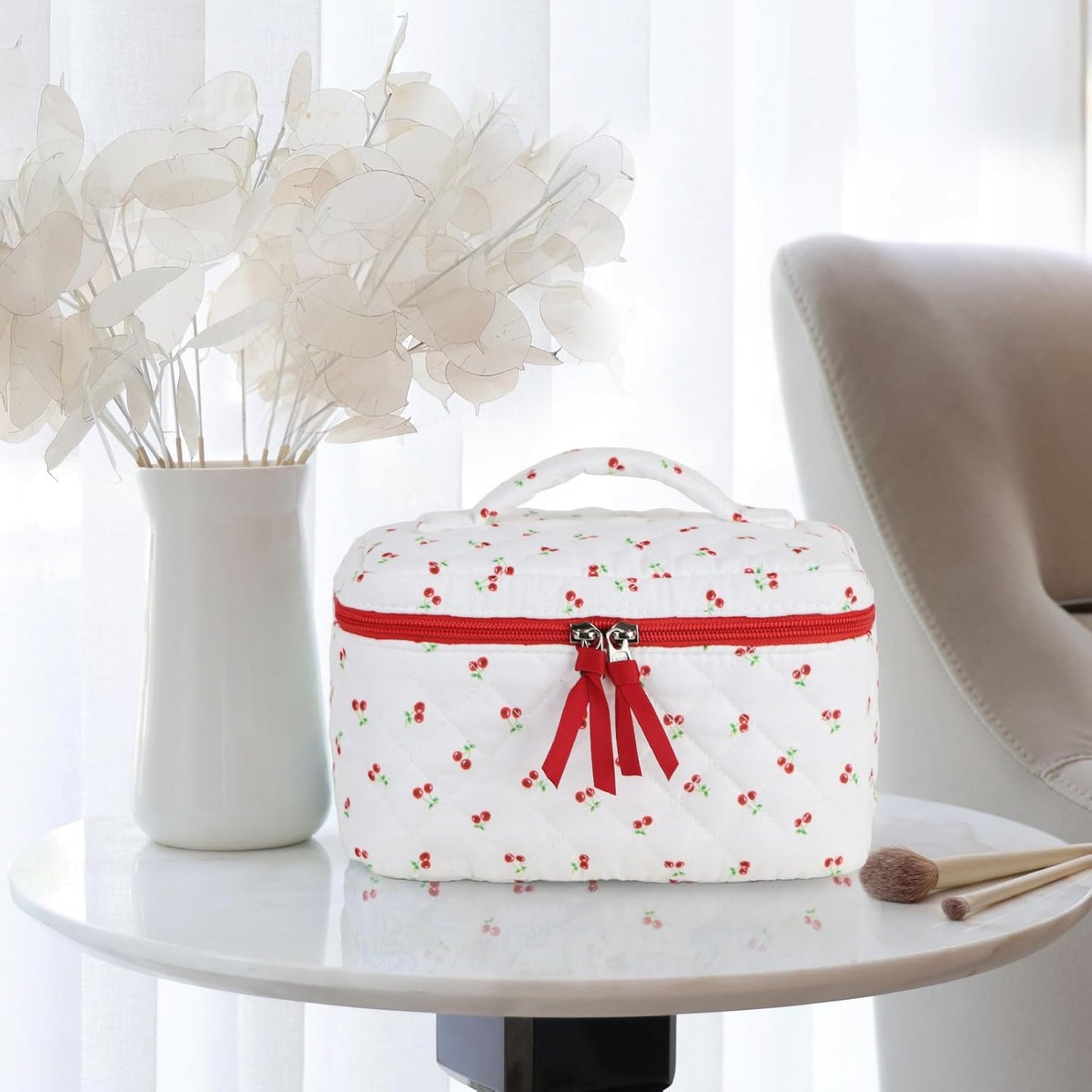 Prite Large Makeup Bag for Women Quilted Floral Cotton Cosmetic Bag Cute Coquette Aesthetic Floral Travel Toiletry Bag (Red Berries)