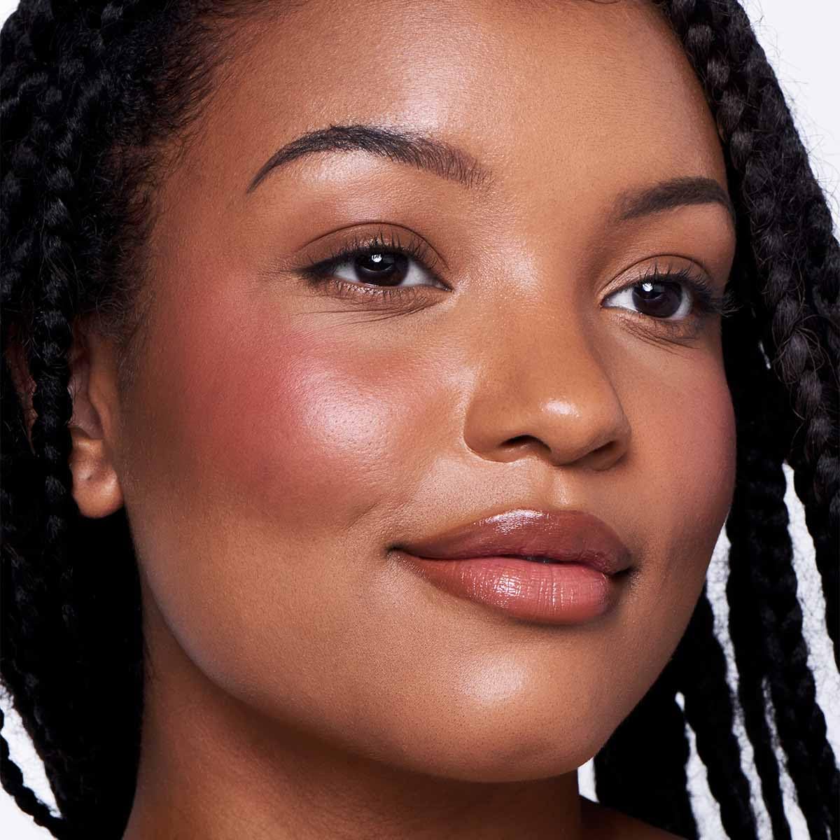 Effortless Lips 3-in-1 everyday sheer-buildable lip formula (Lily, 0.06oz)