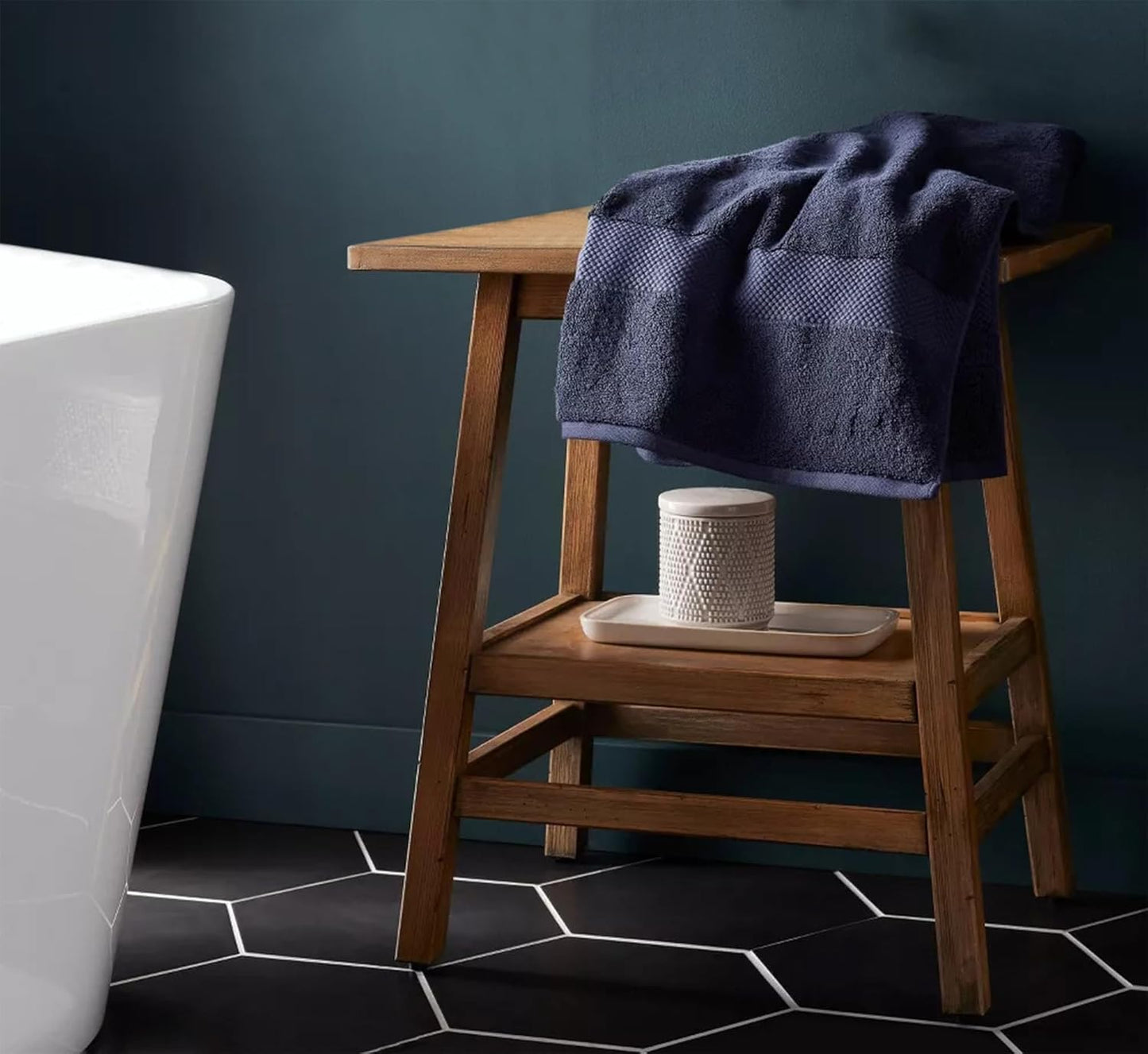 Delara 100% Organic Cotton Towels 650 GSM Plush Feather Touch Quick Dry Bath Towel, GOTS Certified, Oeko-Tex Green Certified, Organic Cotton Bath Towel, 30"X58"