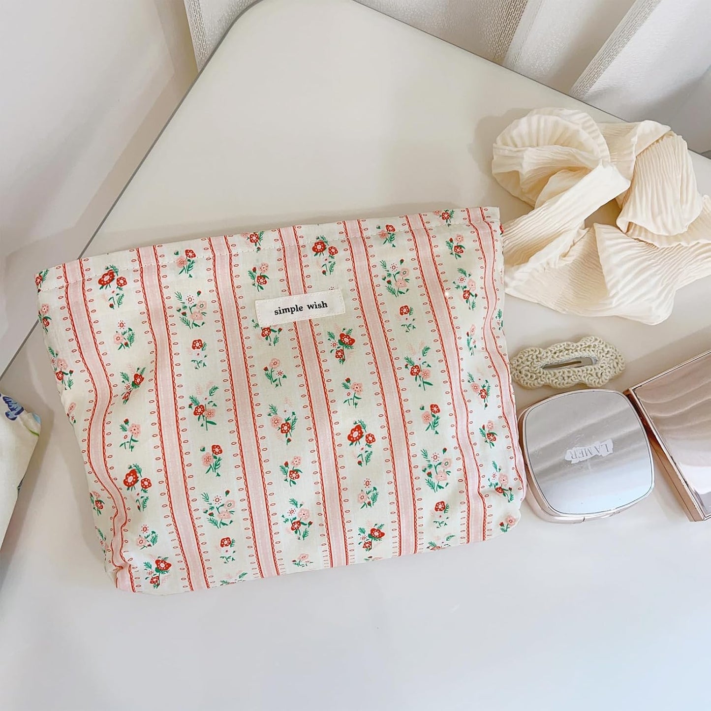 Wudygir Floral Makeup Bag for Women Travel Cosmetic Pouch with Zipper Large Capacity Canvas Toiletry Bag & Aesthetic Canvas Handbag (Pink Striped Floral)