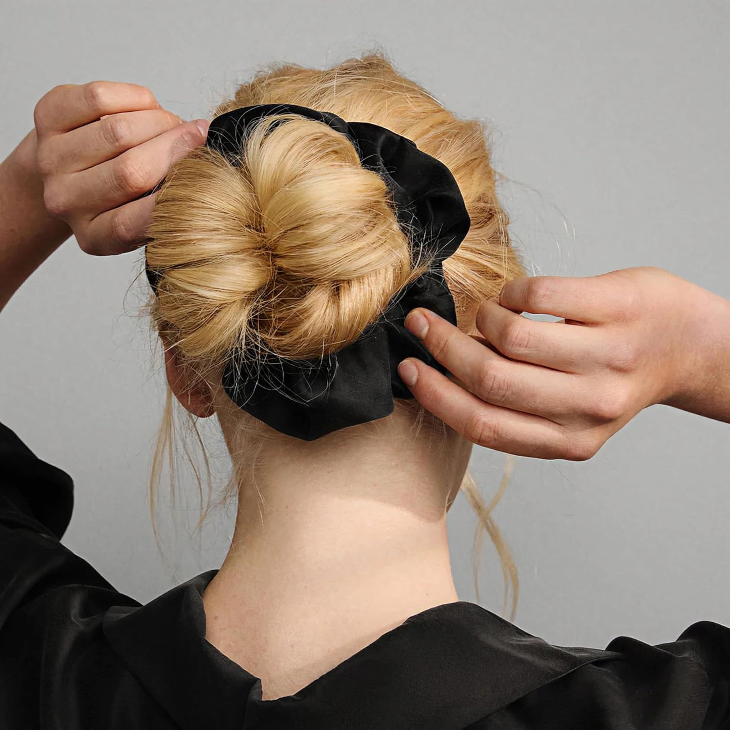 Lunya Washable Silk Scrunchies - Mulberry Silk Hair Ties - Gentle on Hair - Immersed Black - One Size Fits Most