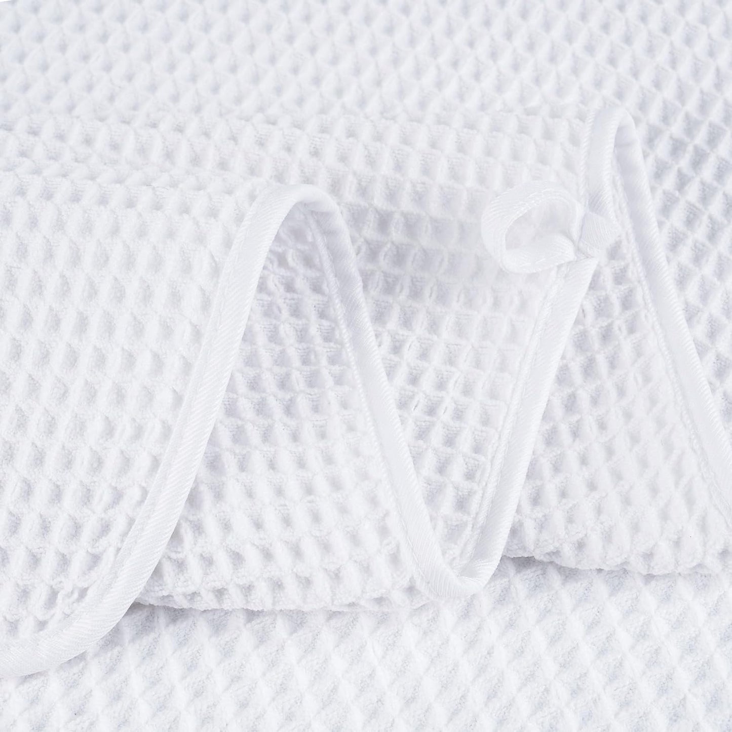 POLYTE Microfiber Oversize Quick Dry Lint Free Bath Towel, 60 x 30 in, 4 Pack (Waffle Weave)