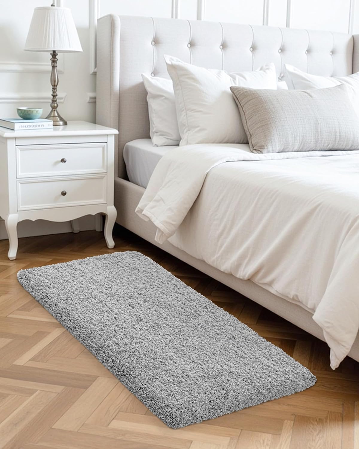 ILANGO Grey Bathroom Rugs 70" × 24" Non Slip & Super Absorbent Extra Thick Soft, Washable Bath Carpet Runner for Floor, Microfiber Plush Shaggy Bath Mats with Rubber for Bedroom Bathtub Shower Room