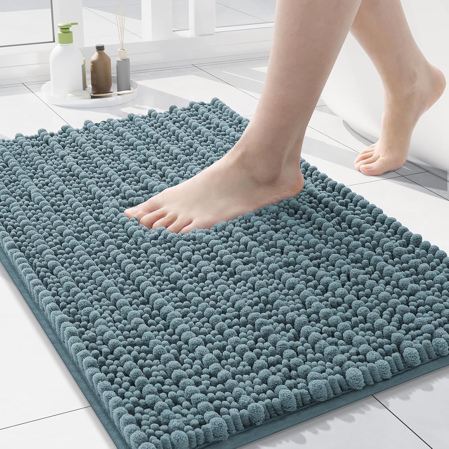 Arotive Luxury Chenille Bathroom Rug Mat, Extra Soft Thick Absorbent Shaggy Bath Rugs, Non-Slip Machine Wash Dry, Plush Bath Mats for Bathroom, Shower and Tub, 24x16, Smoky Gray