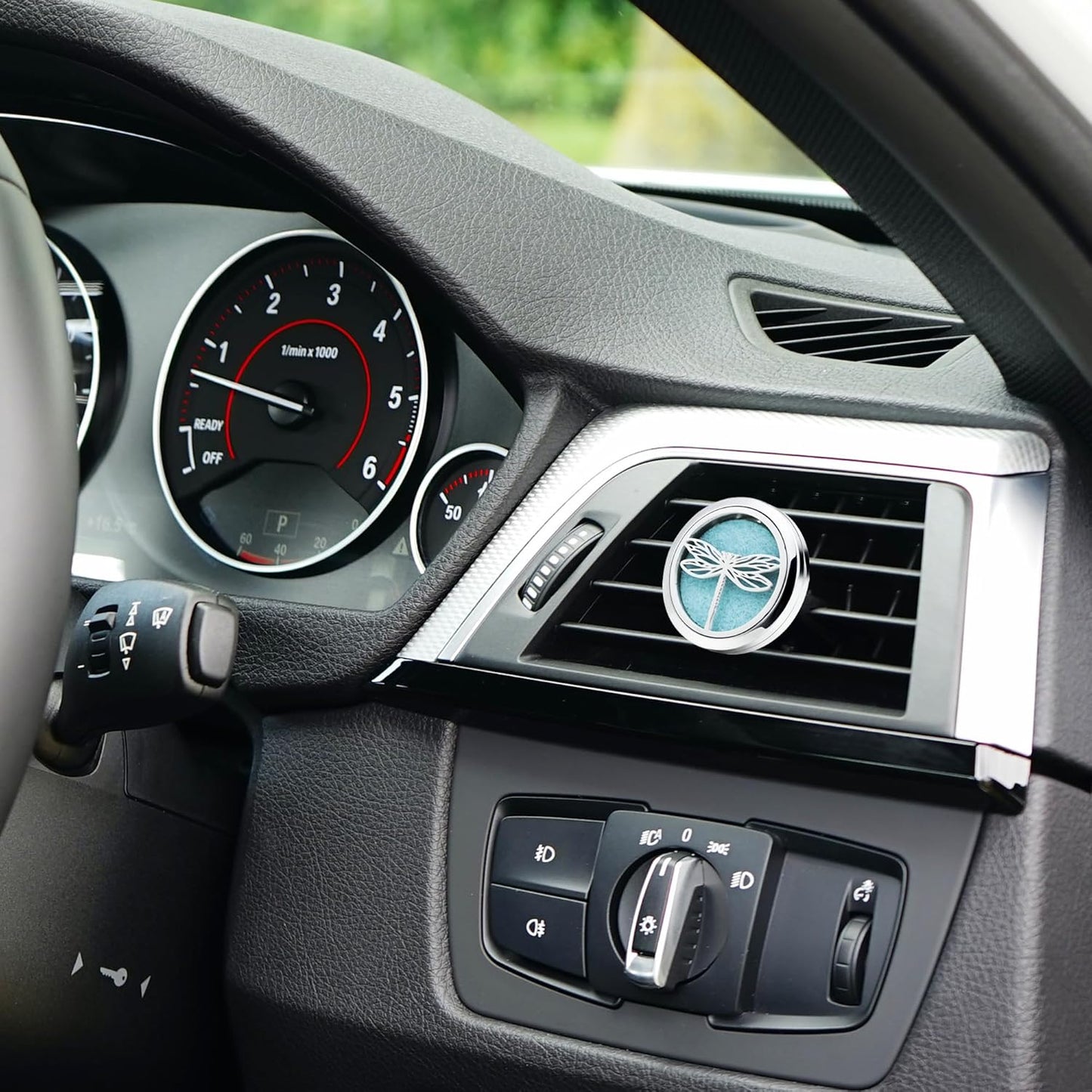 Car Diffuser Vent Clip 30mm Aromatherapy Essential Oil Automotive Diffuser Air Fresheners Vent Clips Car Accessories for Women Birthday Gifts (Dragonfly)