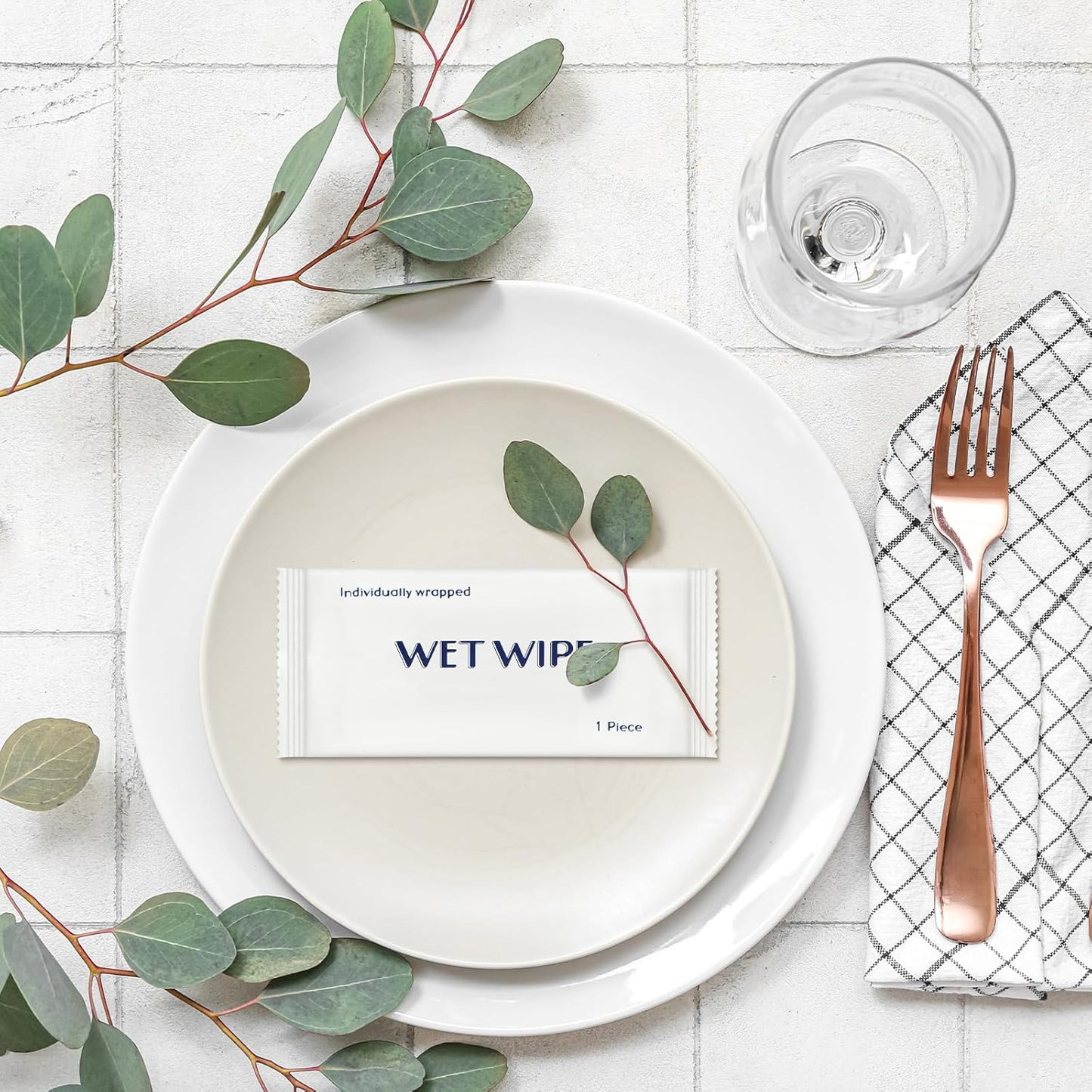 Timgle 300 Pack Individually Wrapped Wet Wipes Bulk Travel Size Unscented Hand Wipes Packets, Wet Napkins Clean Hands Quickly for Travel Homeless Restaurant Barbecue Wedding(White)