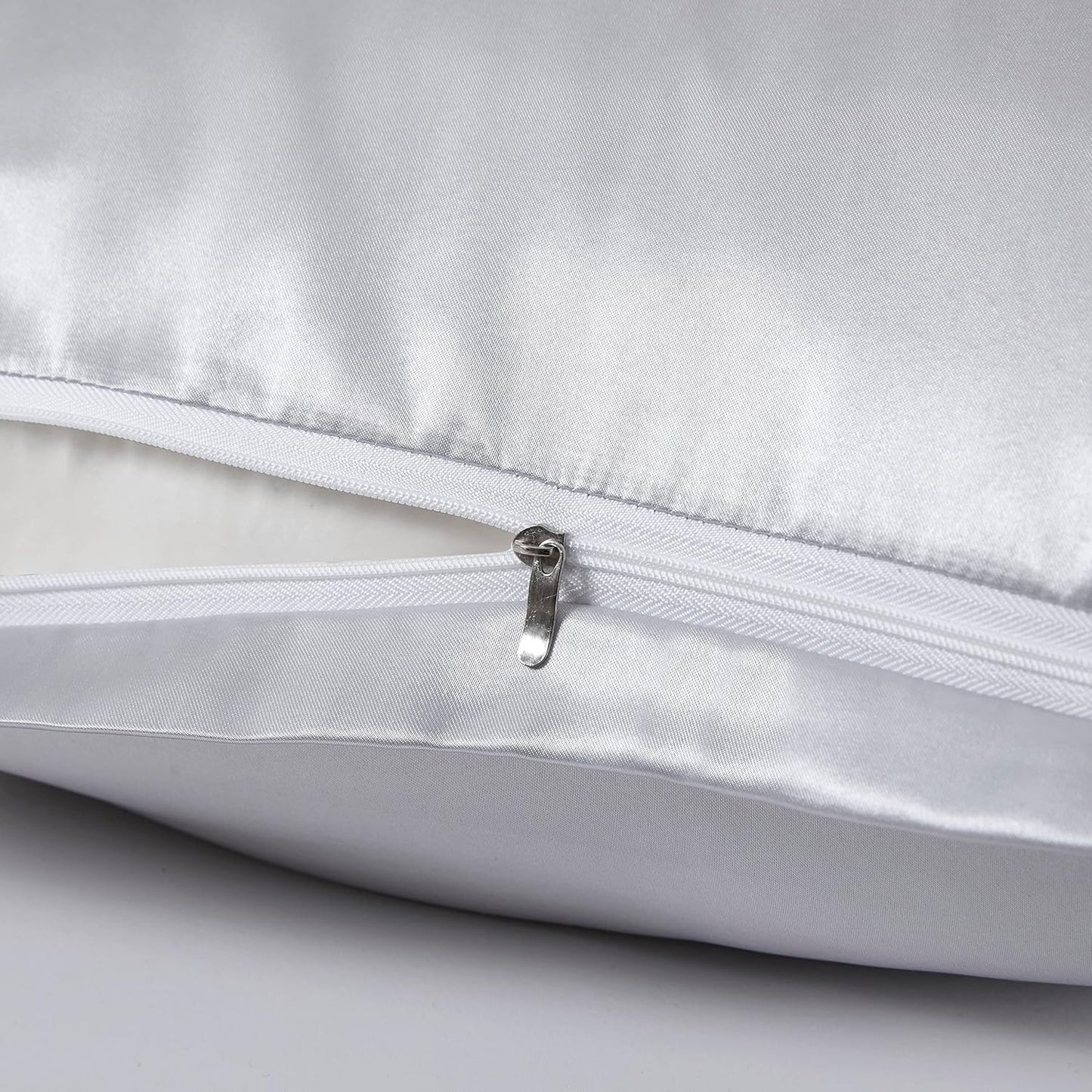 Juwenin Bedding,Luxury Satin Pillowcase with Zipper (Silky Satin Pillow Case for Hair) Set of 2 (Silver, Standard(20''x26''))