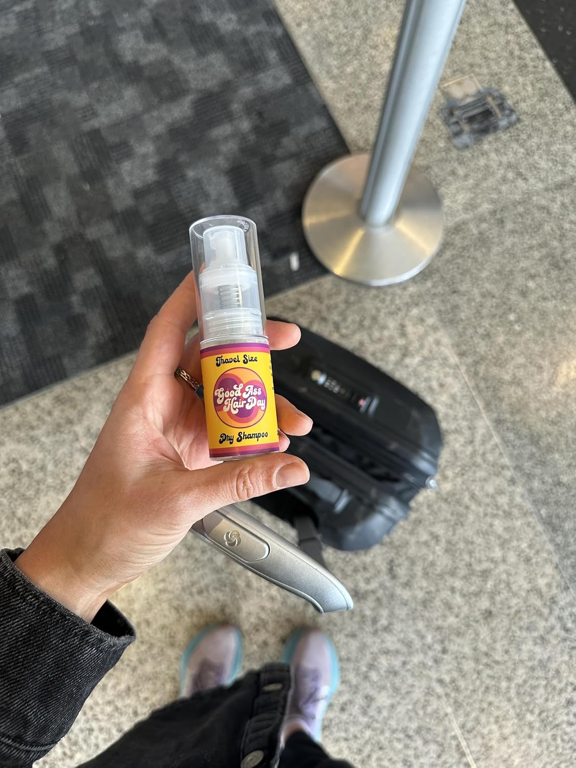 Good A- Hair Day Dry Shampoo Powder – Non-Aerosol, Talc-Free, All-Natural, Vanilla Scent – Absorbs Oil, Refreshes Hair Between Washes, Handmade in USA, Travel Size