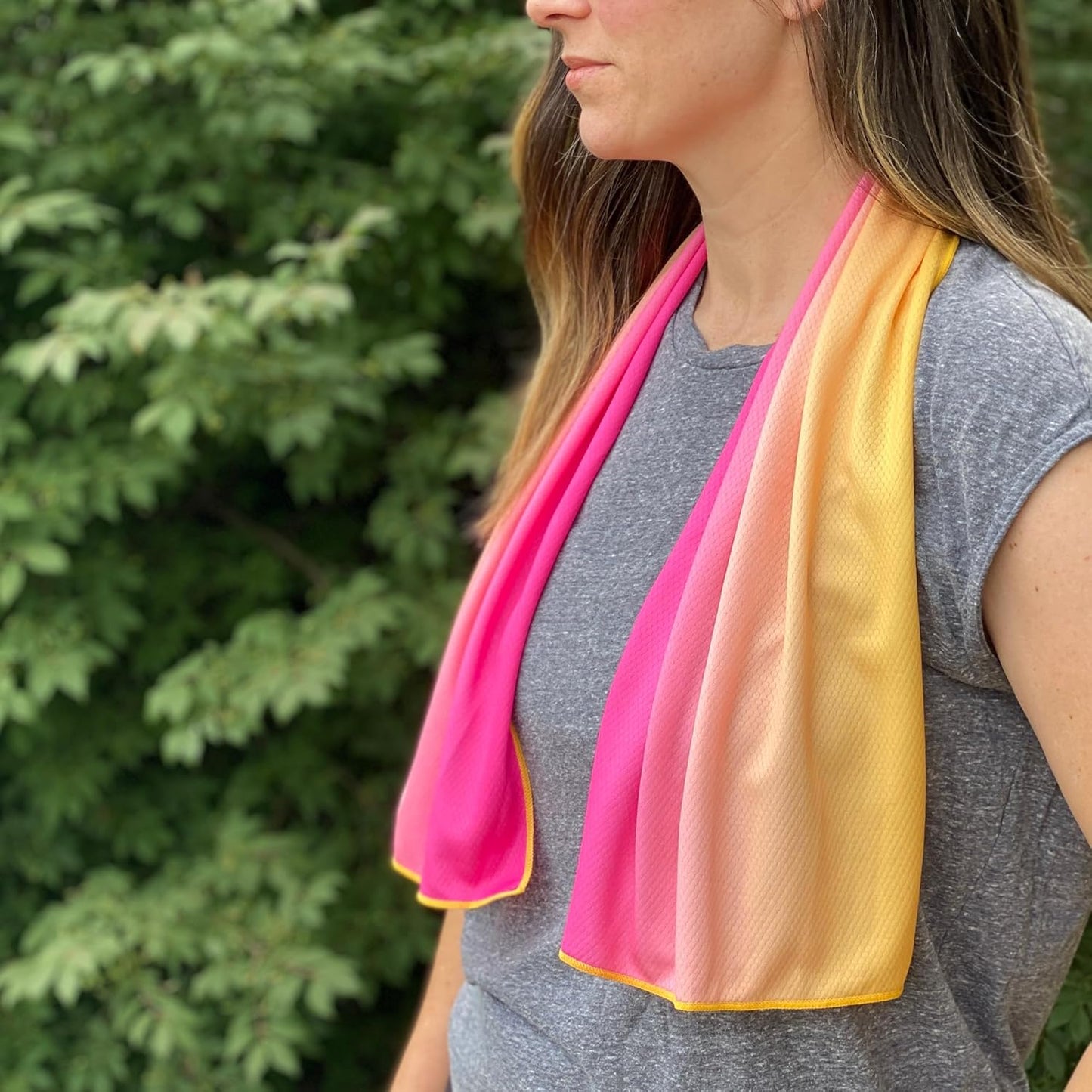 SHAKEitCOOL Extended Size Cooling Towel – Be Cool in Style - Heat Relief, Soft, Lightweight, Sun Protection, Easy Clean - Perfect for Biking, Hiking, Running, Yoga, Golf - Pink Orange Ombre M