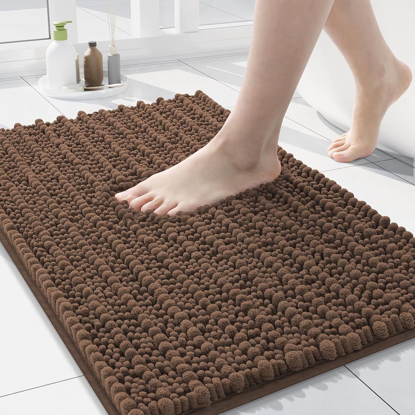 Arotive Luxury Chenille Bathroom Rug Mat, Extra Soft Thick Absorbent Shaggy Bath Rugs, Non-Slip Machine Wash Dry, Plush Bath Mats for Bathroom, Shower and Tub, 24x16, Mocha