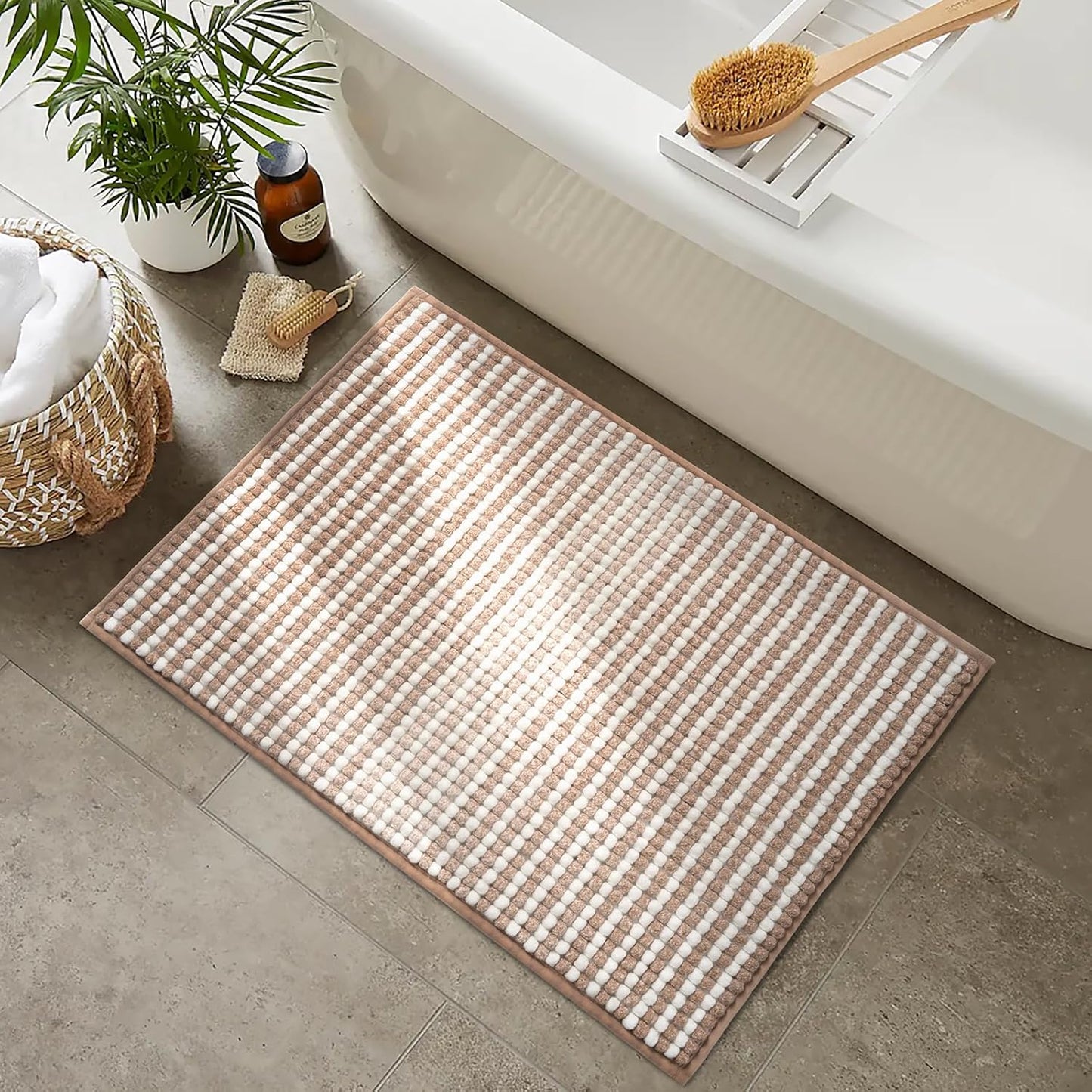 FRESHMINT Chunky Ombre Chenille Bathroom Rug 24"x36", Large Water Absorbent Soft Bath Rugs for Bathroom Floor, Thick Non Slip Cute Bath Mat Washable Quick Dry Shower Mats, Beige and White