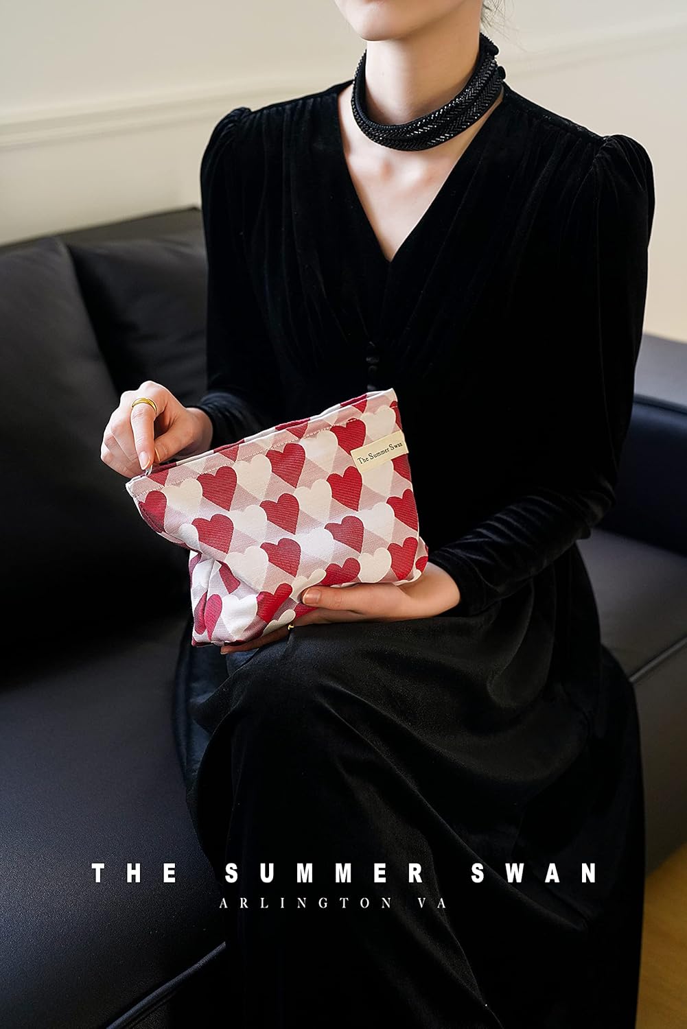 Summer Swan Large Floral Mid-day Clutch Period Kit Hygiene Skincare Cute Makeup Bag (Valentine Hearts Red)