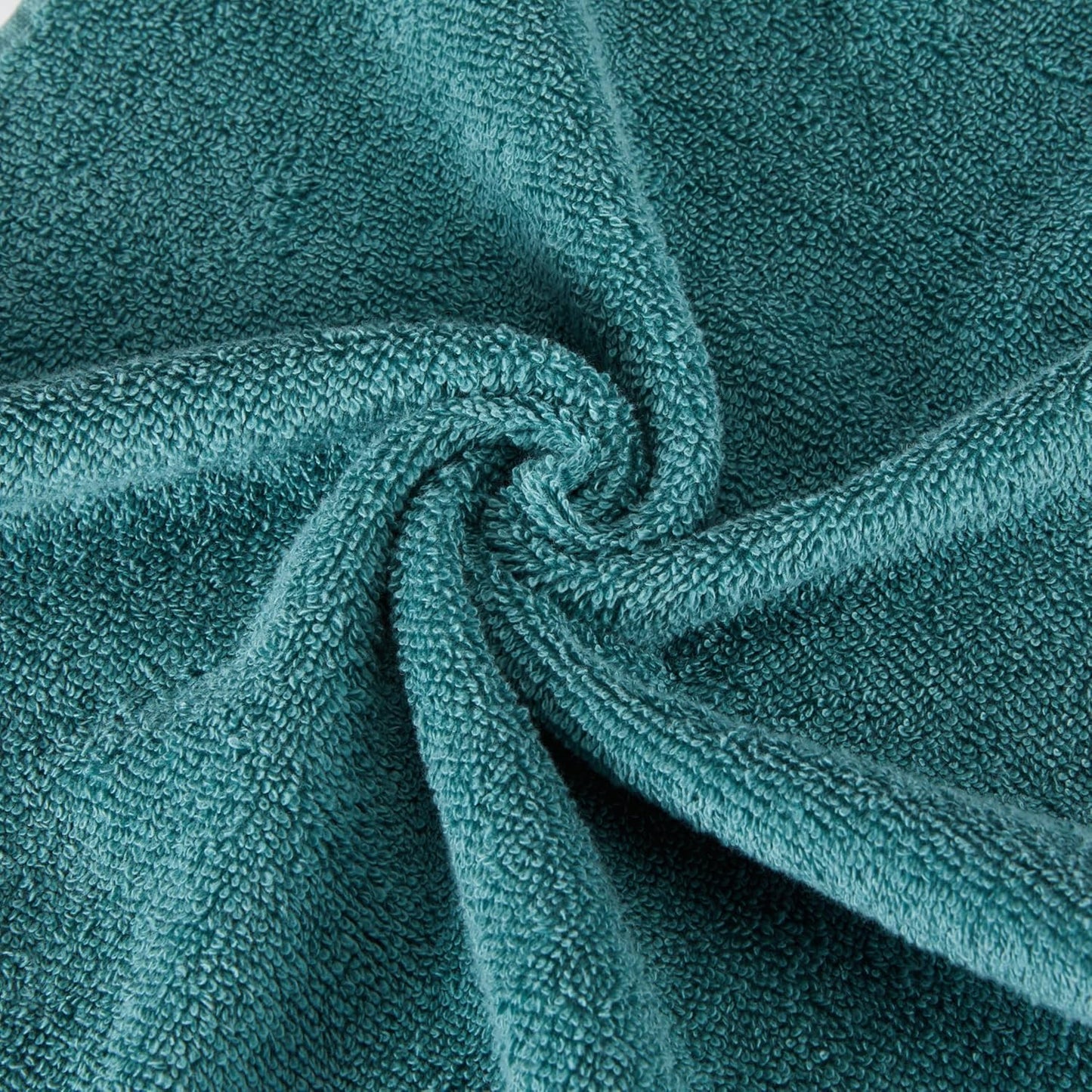 Amazon Basics Fade-Resistant 100% Cotton Bath Towel, 2 Pack, 30"x54", Teal Green