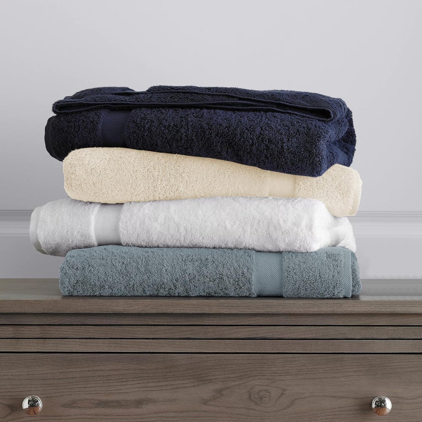 Delara 100% Organic Cotton Towels 650 GSM Plush Feather Touch Quick Dry Towel, 6-Piece Towel Set GOTS Certified, Oeko-Tex Green Certified, 1 Bath Towel, 1 Bath Sheet, 2 Hand Towels & 2 Wash Cloths