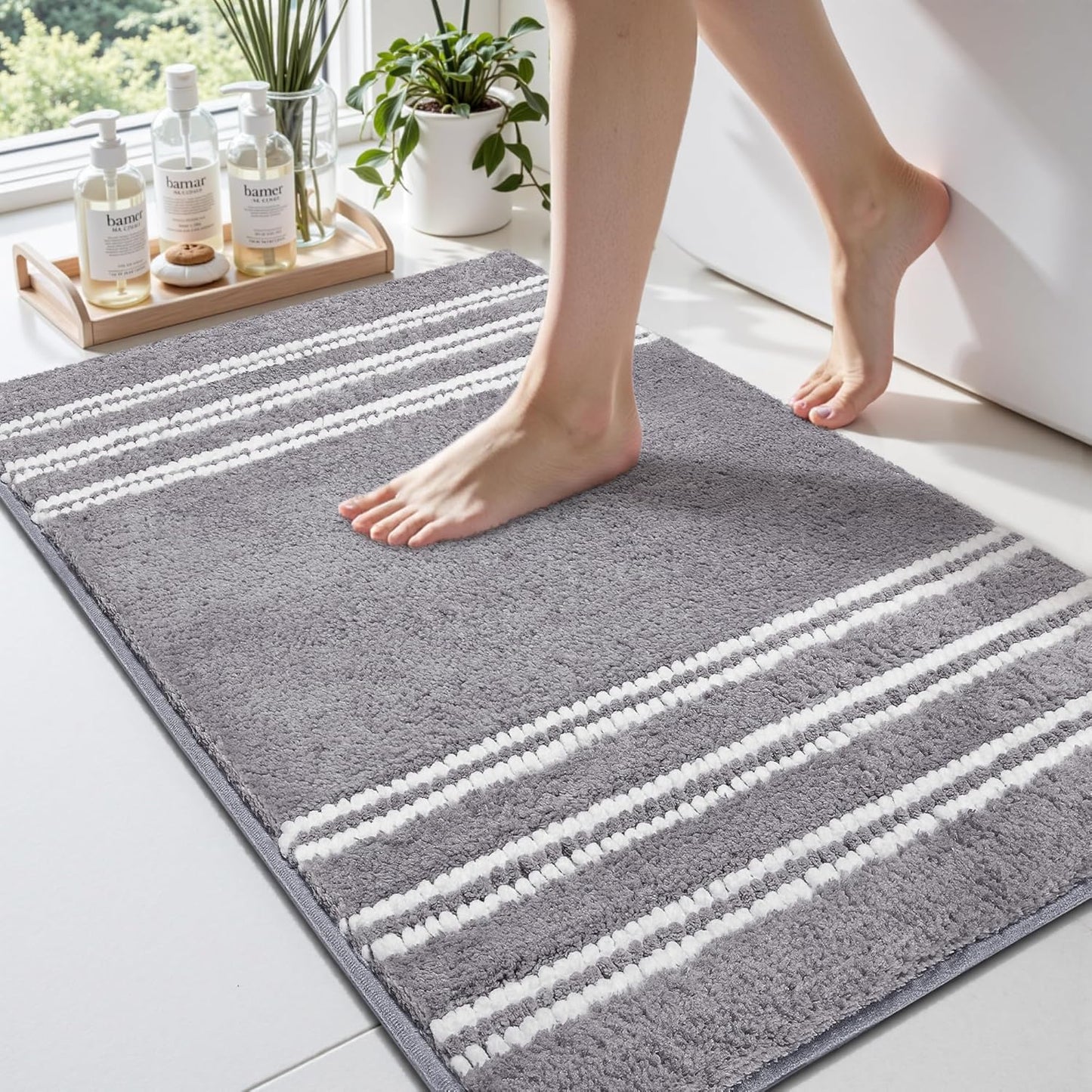 Bathroom Rugs 24x36 Extra Soft Absorbent Bath Mat Chenille Non Slip Shower Mat Rubber Backing Machine Washable Bath Mats for Bathroom Shaggy Grey Bath Rugs for Tub, Hallway