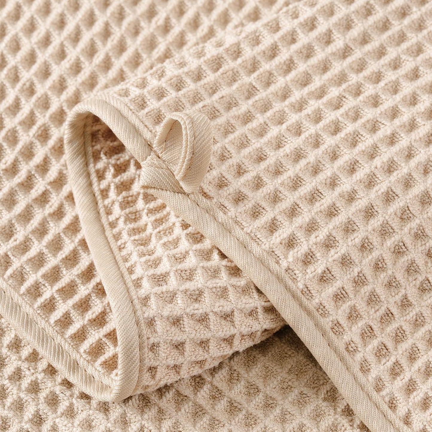 New Microfiber Waffle Bath Towels, 2 Pieces, Oversized, Soft, Absorbent, Fast Drying, Lint Free (Champagne)